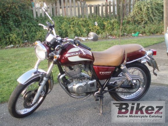 Guidon Pour Suzuki TU 250 X (années 1997-2001) - Pièce D'occasion, état Correct - Modèle AB111, Origine Japon